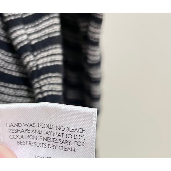 Eileen Fisher Size M Black Striped Wool-Linen Knit Relaxed Fit Lagenlook Sweater - Picture 6 of 7